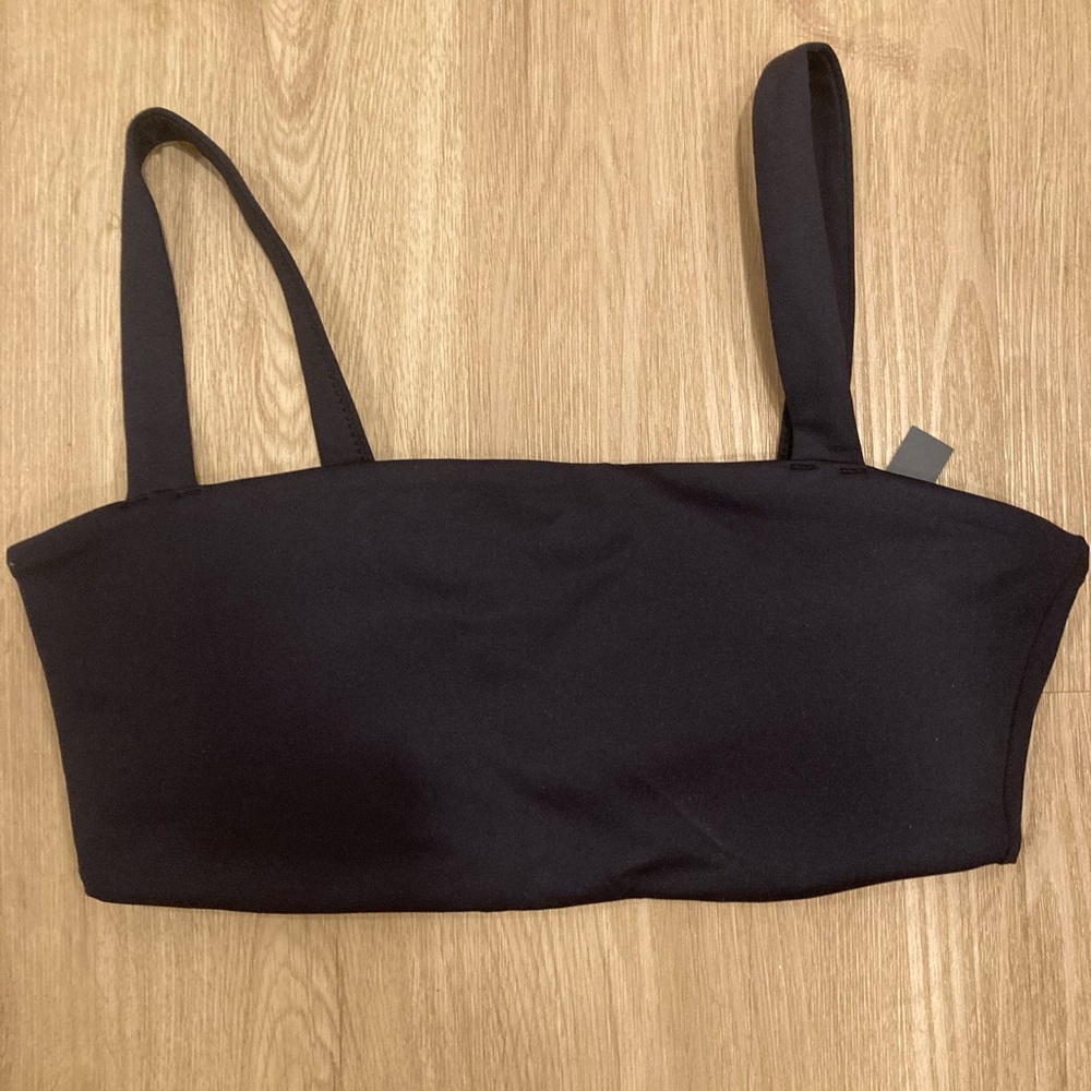 Vuori Evolve Square Neck Bra